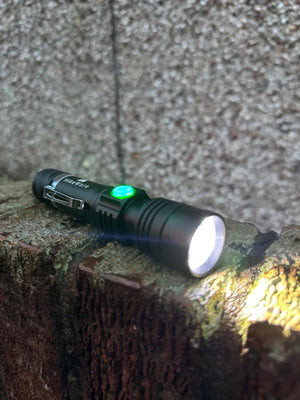 HikeWare Ultra Bright LED Pocket Flashlight - 3000 Lumens
