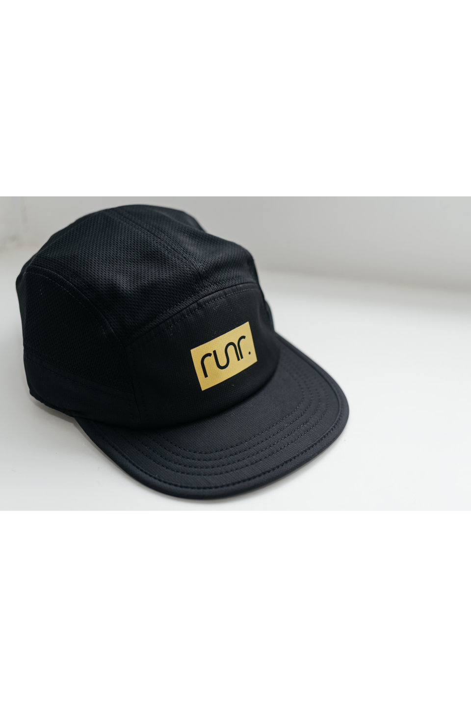 Runr Athens running hat - front view