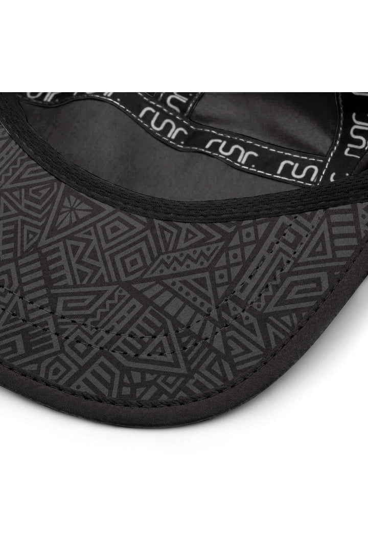 Runr Milan Blackout running hat - under-peak view