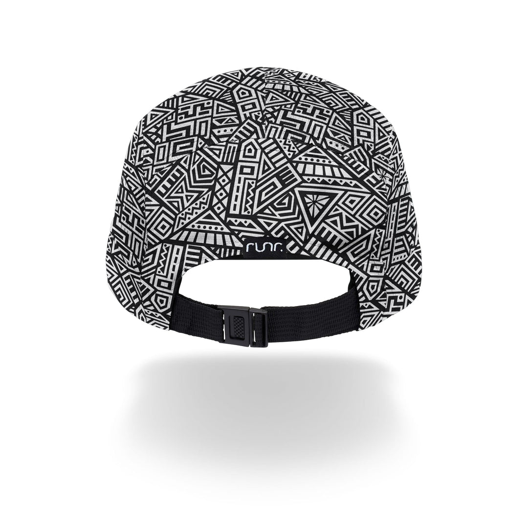 Runr Santiago running hat - back view