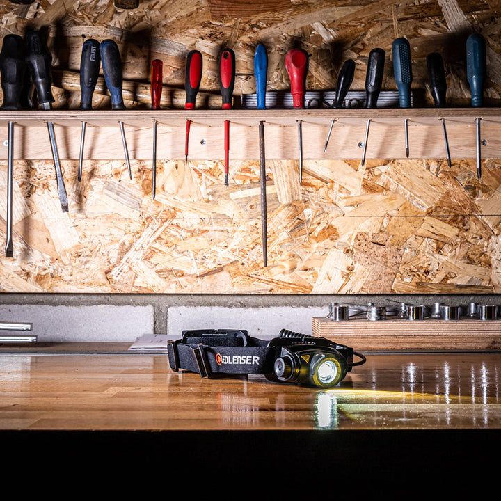 H5R Core Rechargeable Head Torch, 500 Lumens - HikeWare  