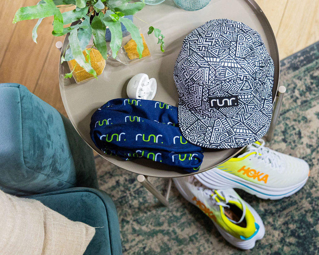 Runr Santiago running hat worn outdoors