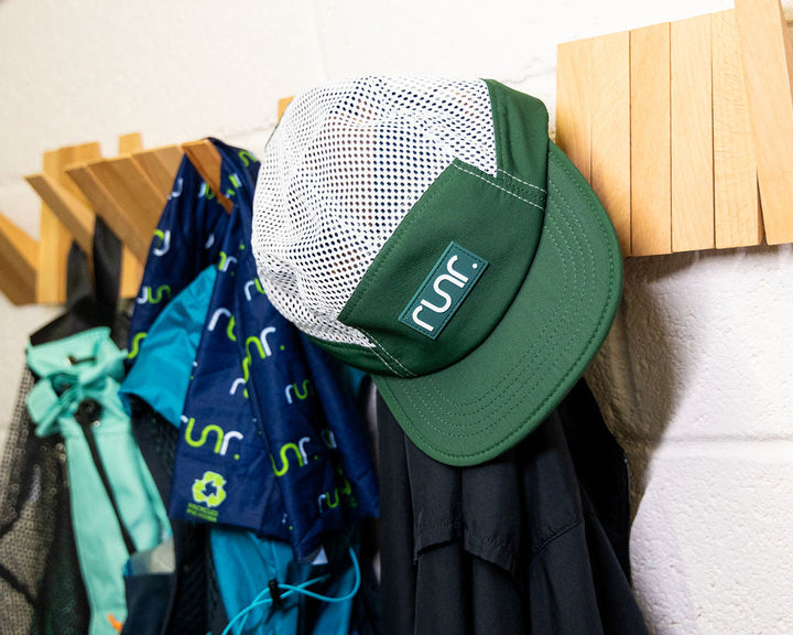 Runr Austin Airflow running hat - side view while running