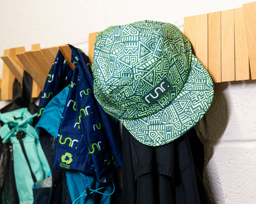 Runr Lima running hat - close-up