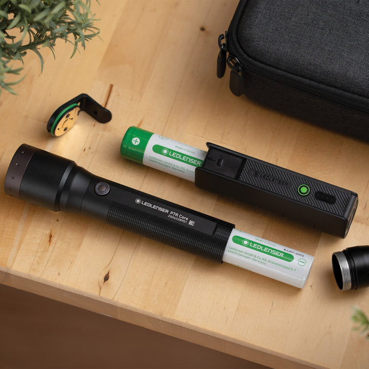 FLEX5 Li-ion Power Bank Plus 4500mAh, Includes 1 x 21700 - HikeWare  