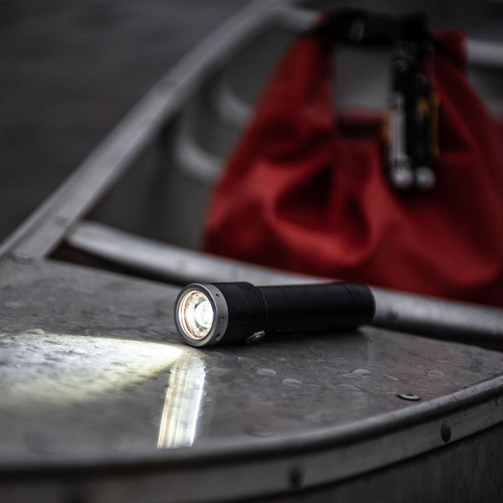 MT14 Rechargeable Torch, 1000 Lumens - HikeWare  