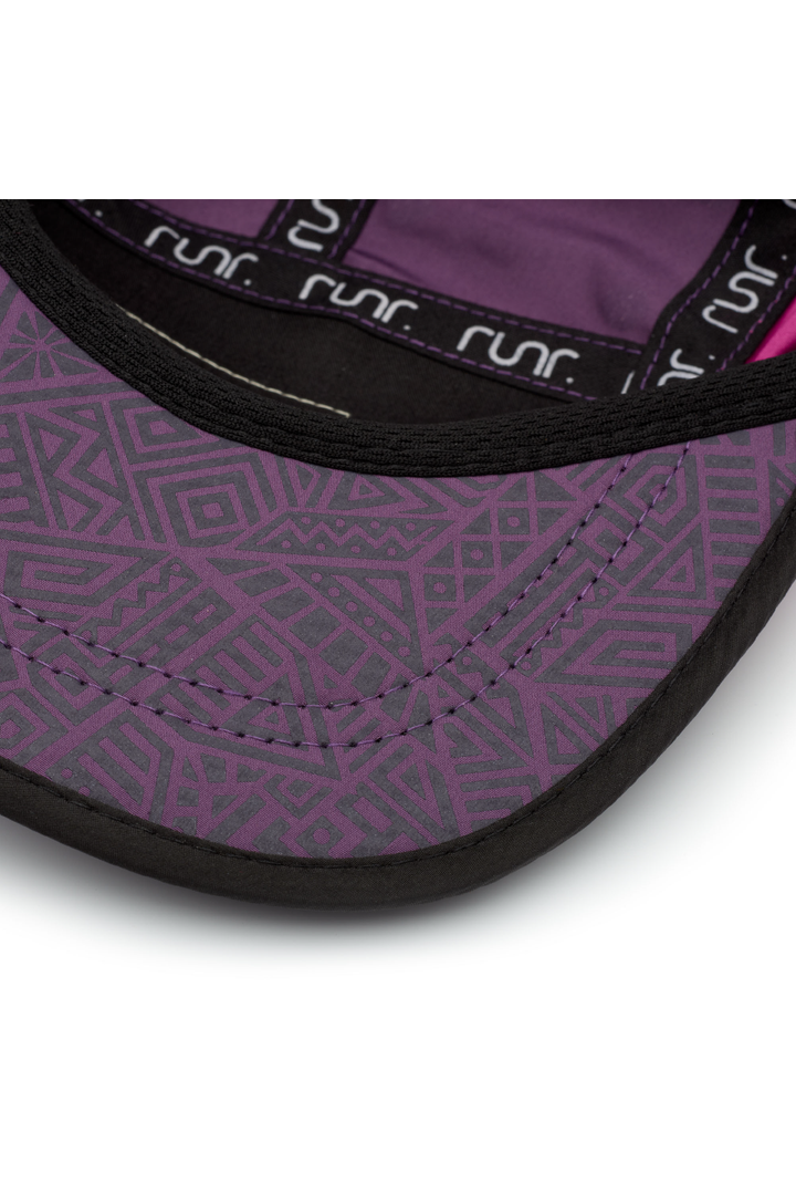 Runr Munich running hat - side view