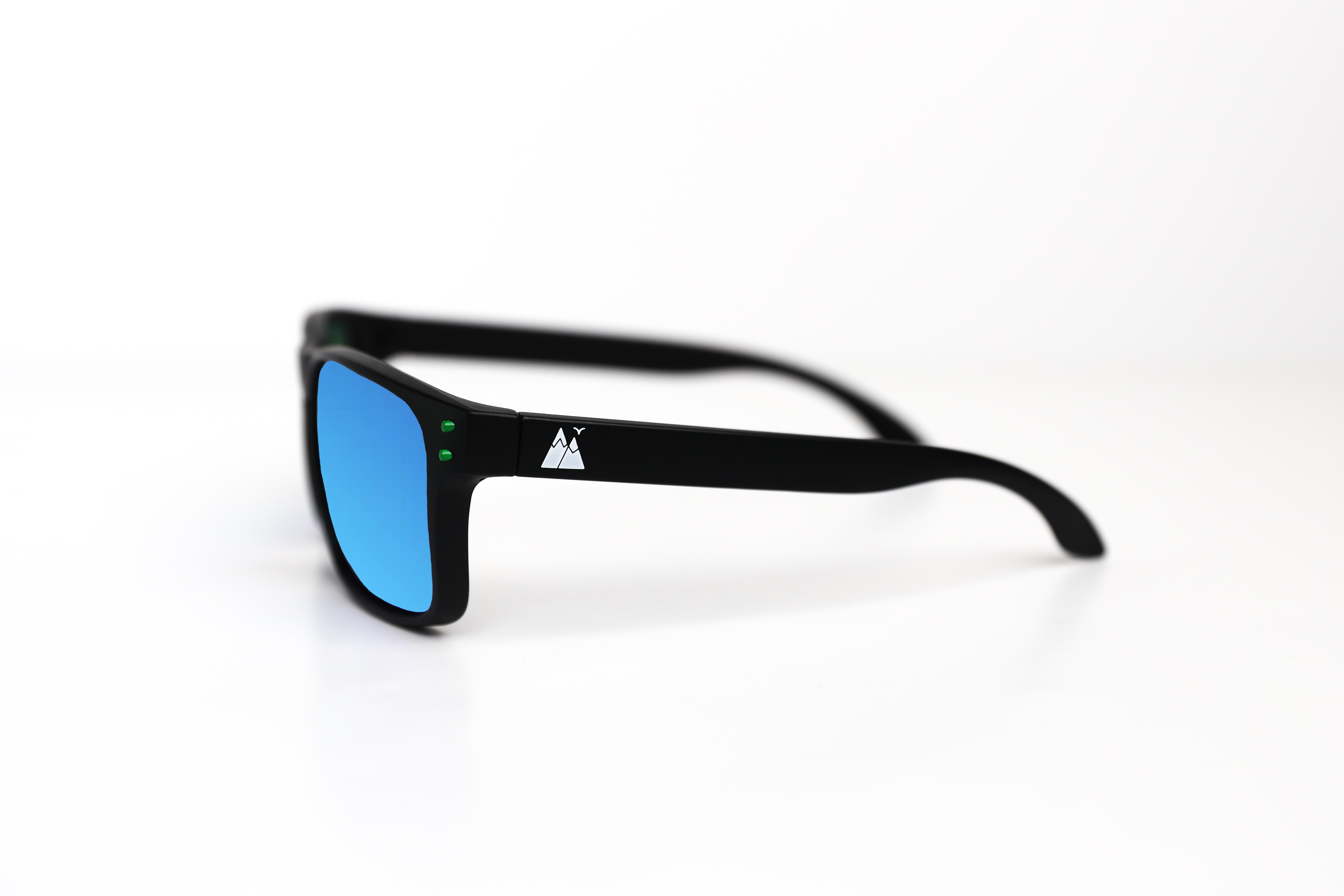 HikeWare UV400 Radiation Protection Polarised Sunglasses - UVA & UVB Protection