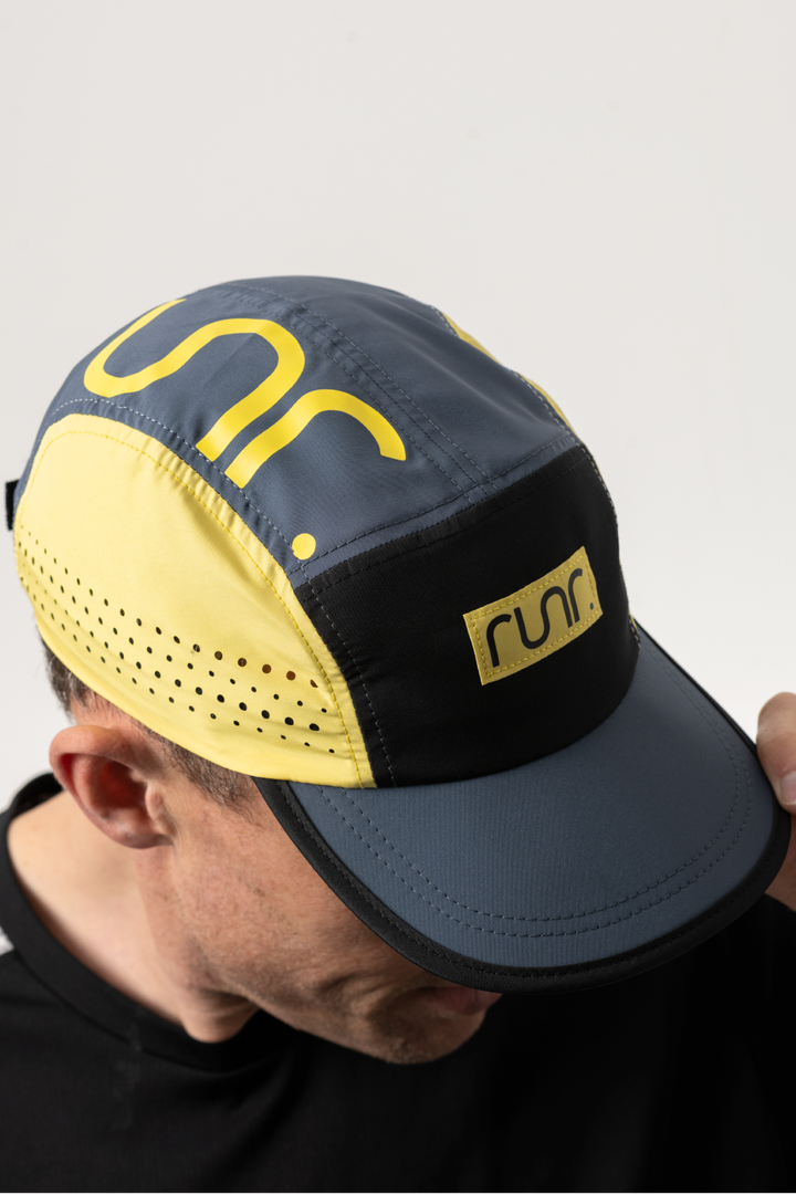 Runr Seoul running hat - under-peak view
