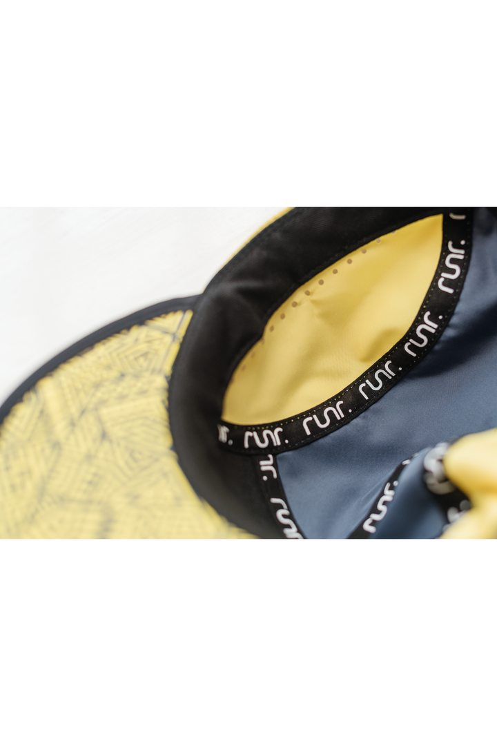 Runr Seoul running hat - alternate view