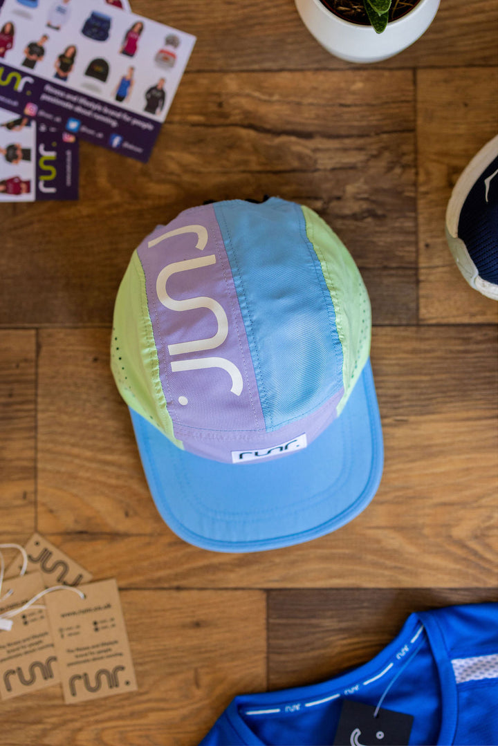 Runr Sydney running hat - back view