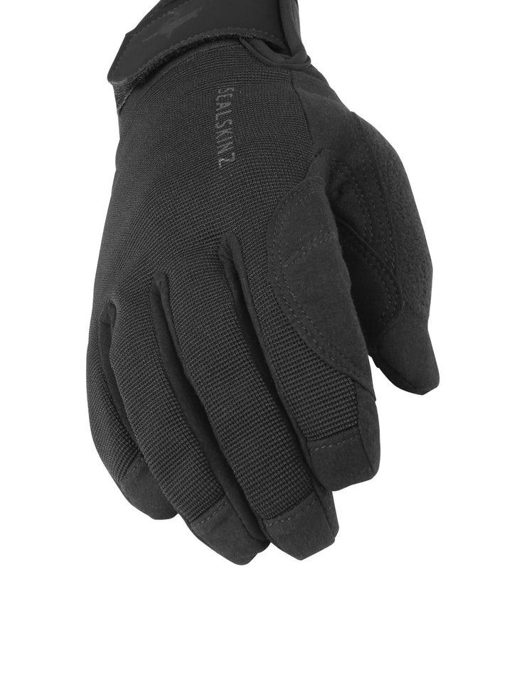 Sealskinz Harling waterproof all weather glove in black, back of hand